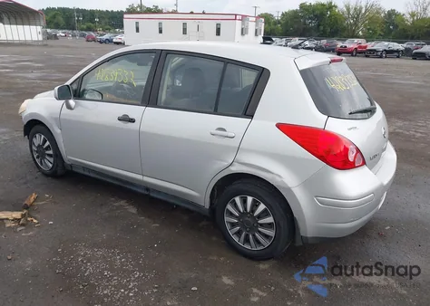 2008 Nissan Versa 1.8S z USA, uszkodzony, nr VIN 3N1BC13E68L409148